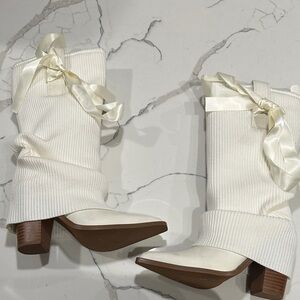 Sugar Thrillz Sharp Sheriff Leg Warmer Boots Off white cream color